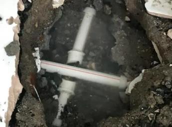 中原区阳台漏水维修公司为您分享楼上楼下漏水怎么处理